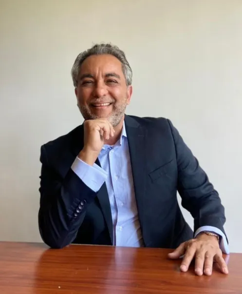 Alexander Mendoza Arrázola, Gerente General de Seguros M&A